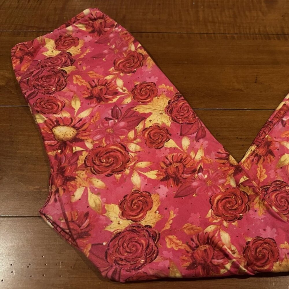 Ladies Buttery Soft Full Length Leggings- Coral & Yellow Floral - One Size